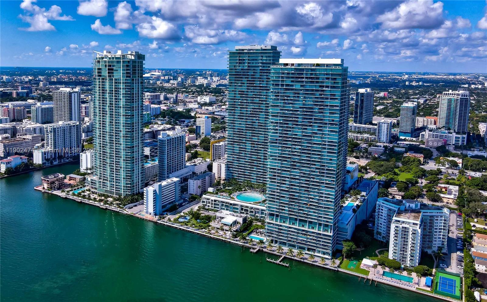 480 NE 31st St #4407 Miami, FL 33137