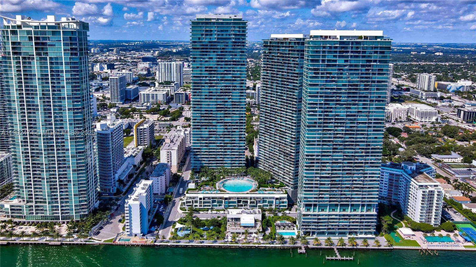 480 NE 31st St #4407 Miami, FL 33137