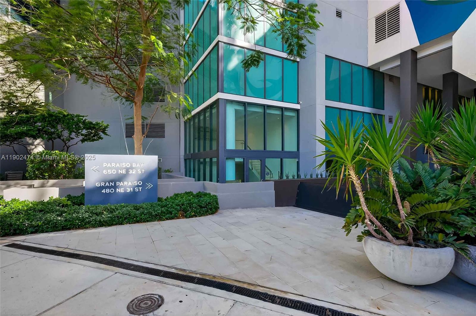 480 NE 31st St #4407 Miami, FL 33137