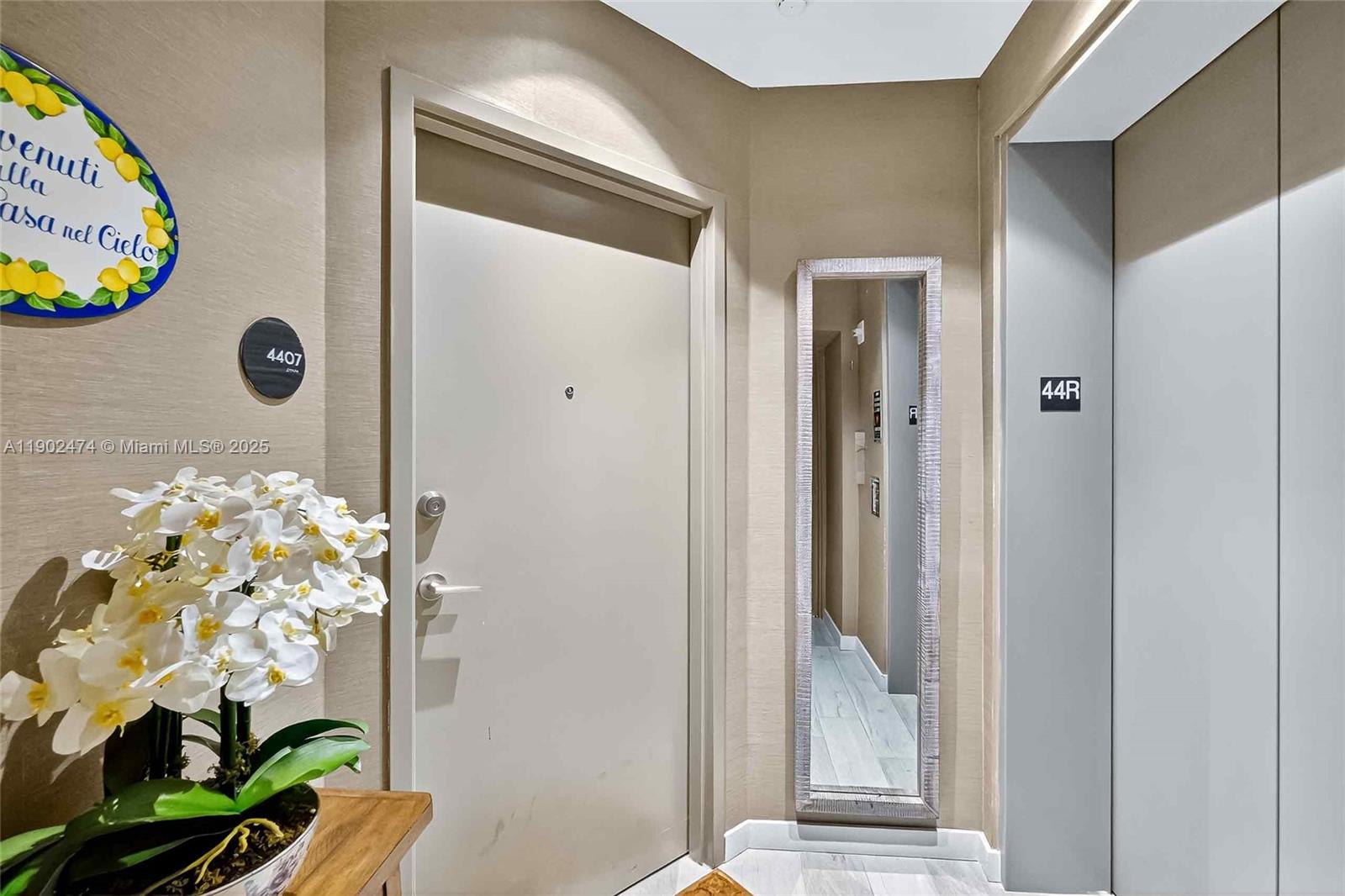 480 NE 31st St #4407 Miami, FL 33137