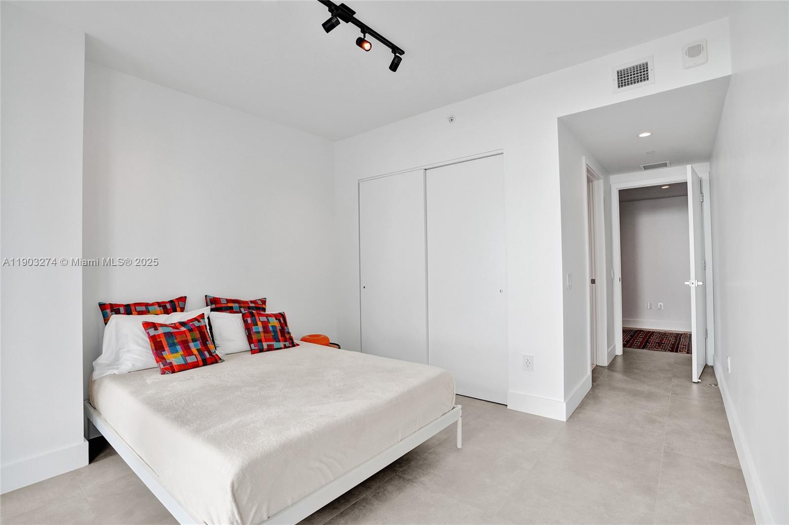 3131 NE 7th Ave #4203 Miami, FL 33137