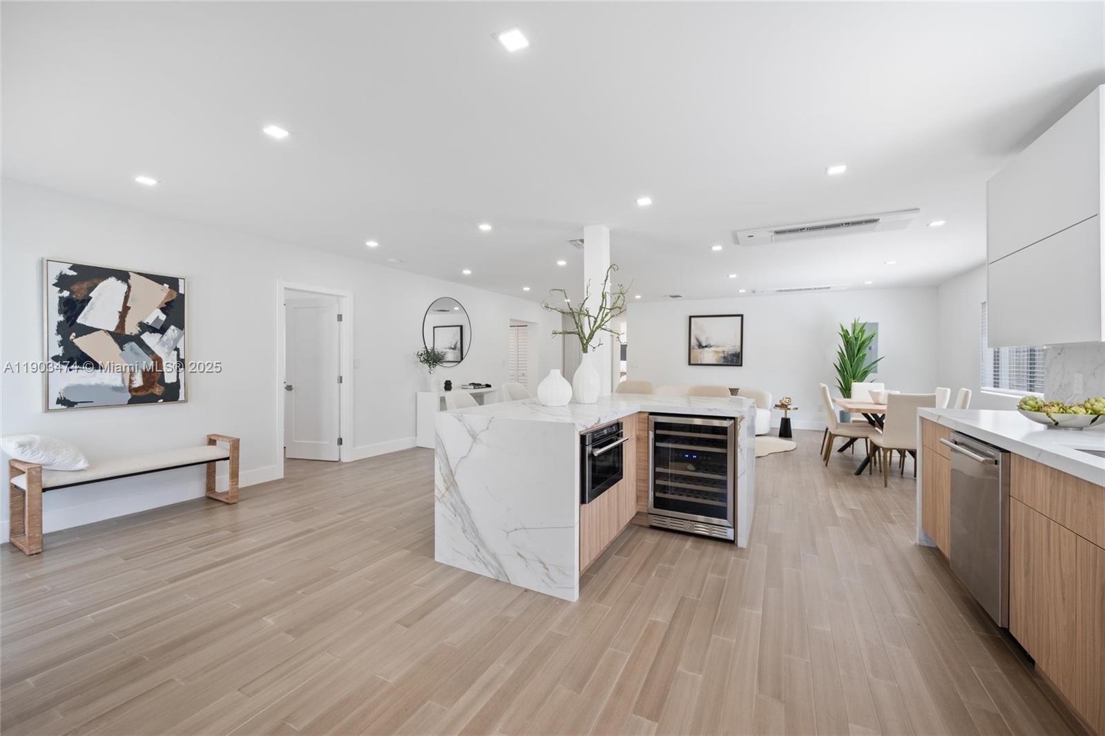 2735 SW 65th Ave Miami, FL 33155 2735 SW 65th Ave Miami, FL 33155