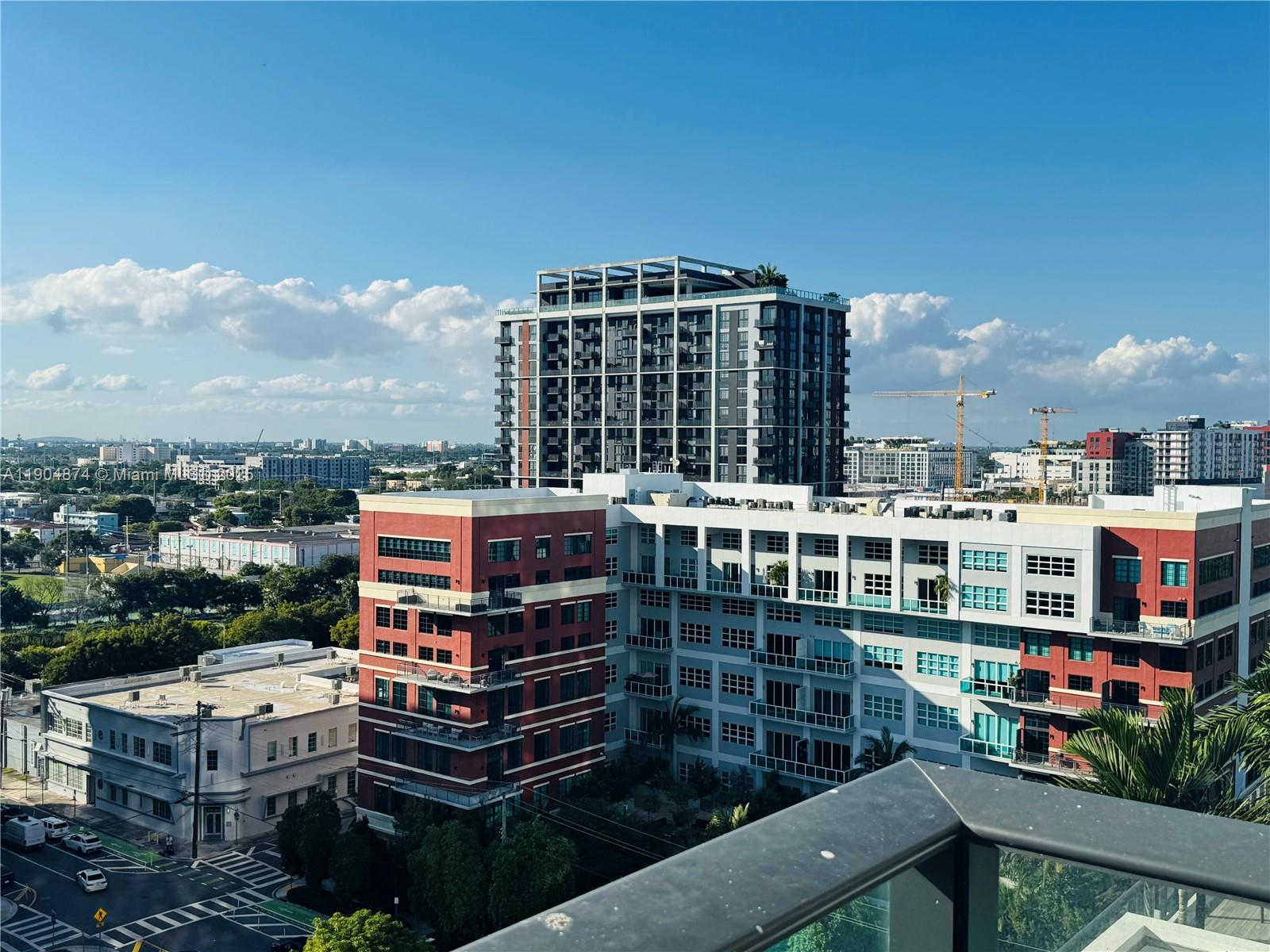 image Canvas Condo17