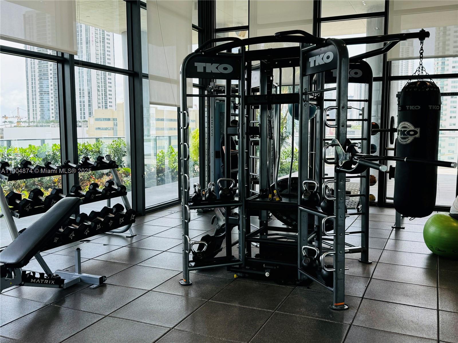 image Canvas Condo20