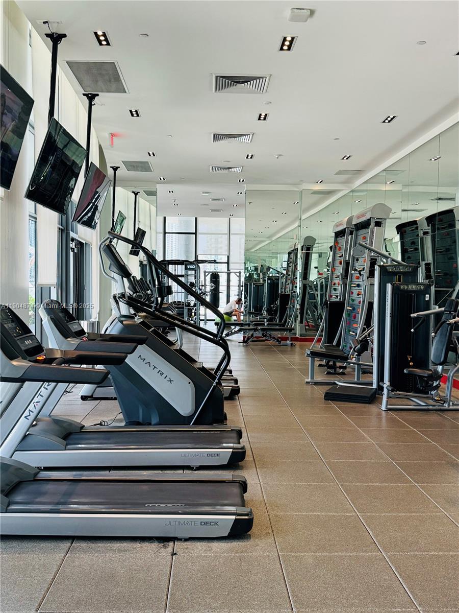 image Canvas Condo21