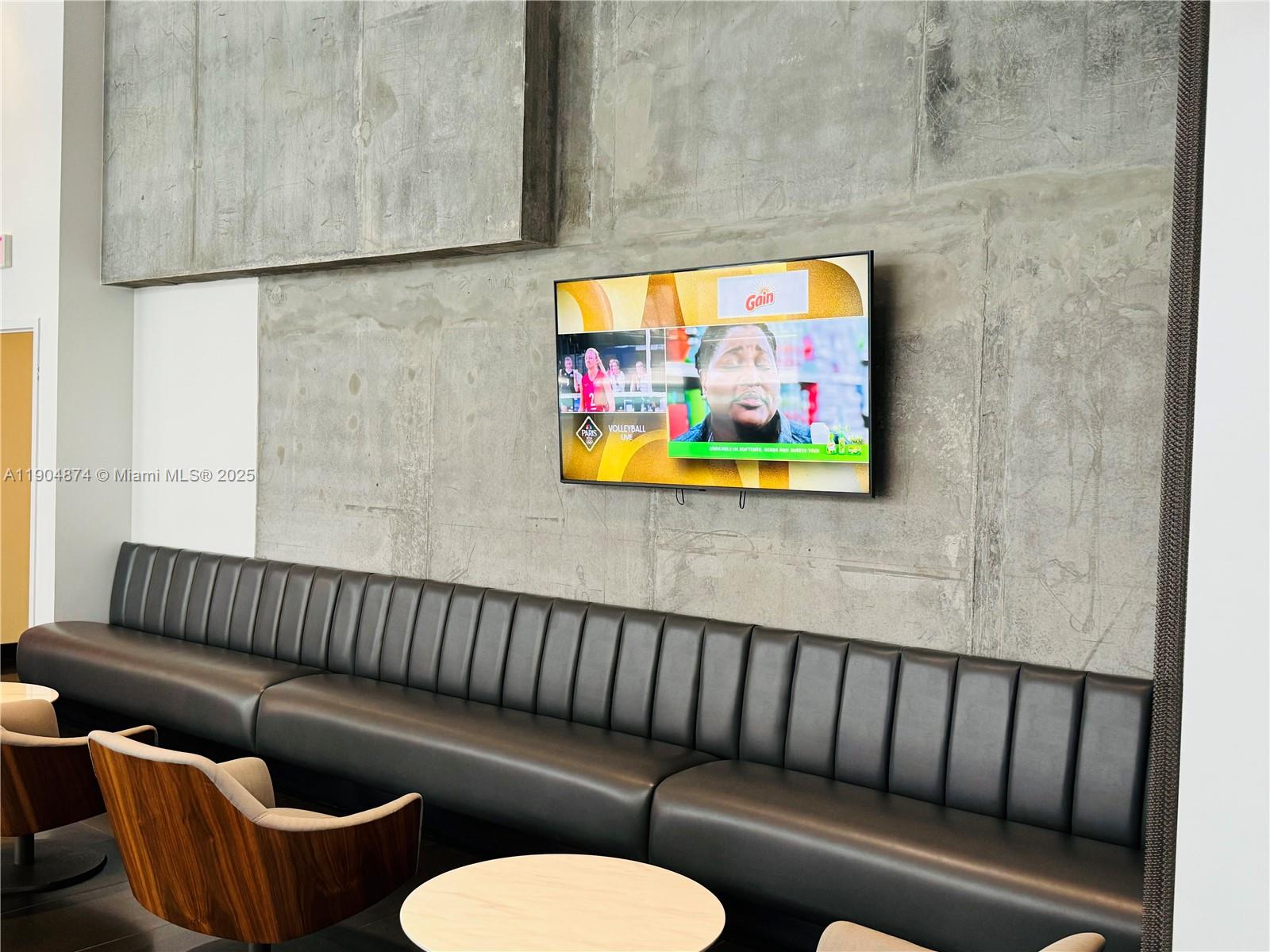 image Canvas Condo30