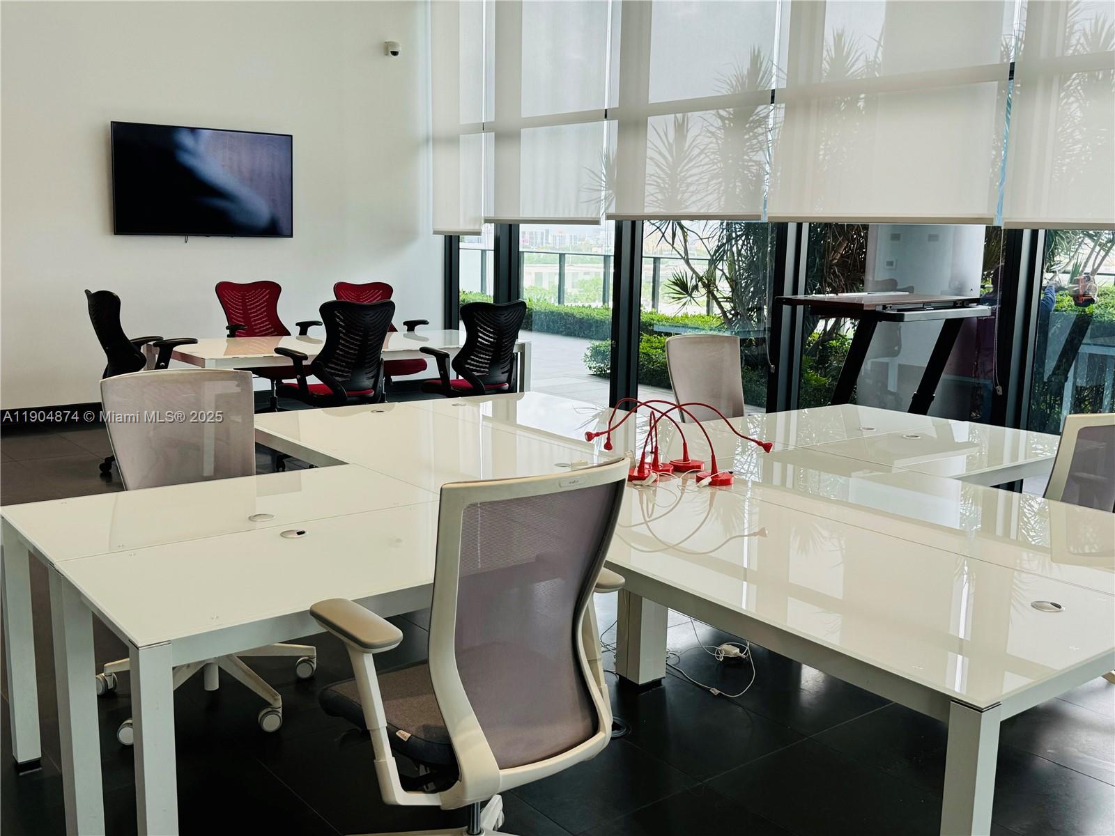 image Canvas Condo31