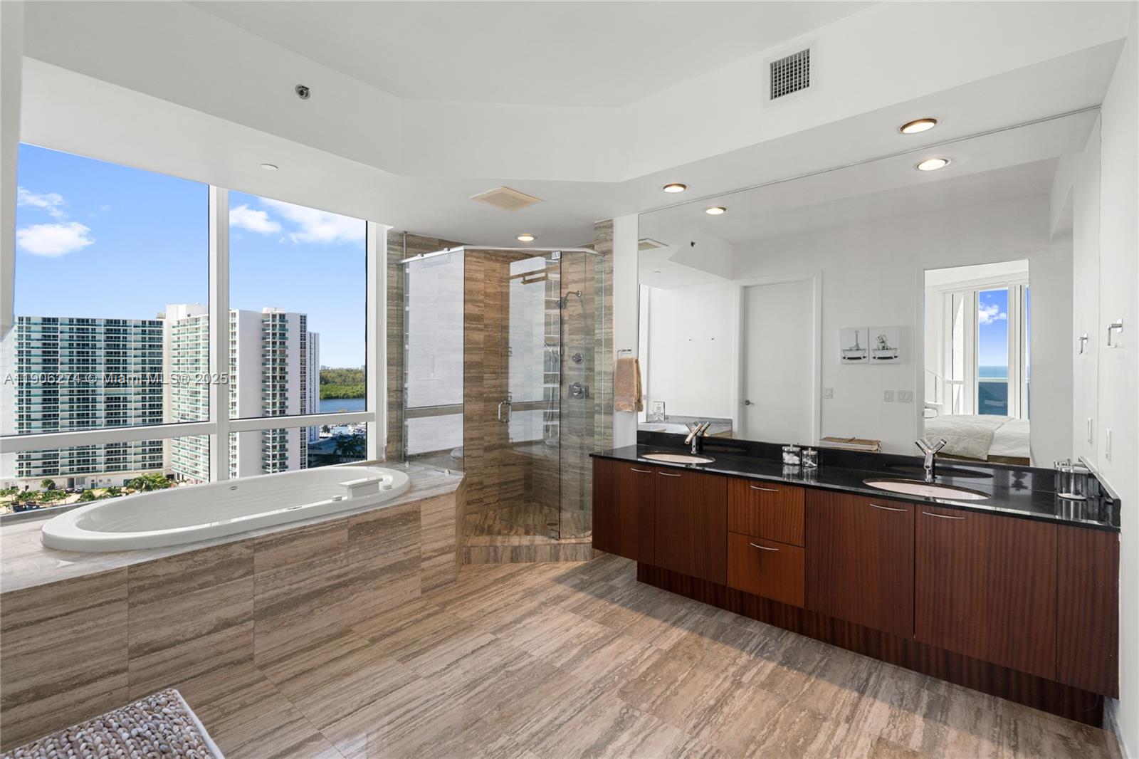 15901 Collins Ave #1206 Sunny Isles Beach, FL 33160
