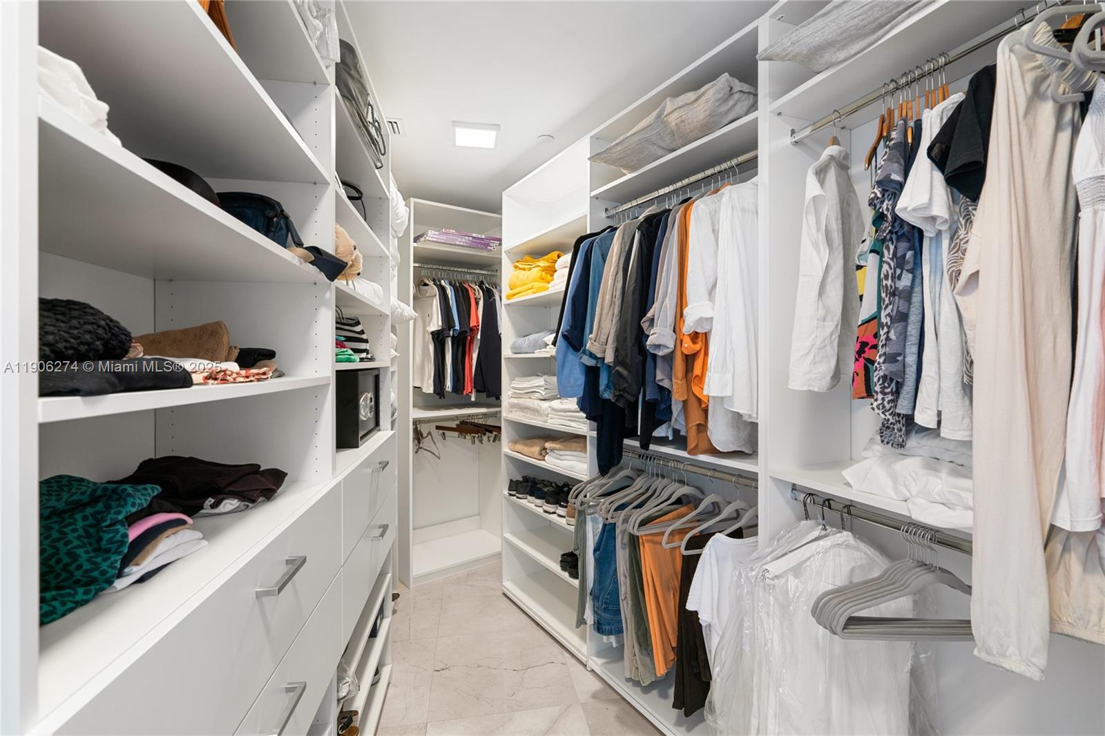 15901 Collins Ave #1206 Sunny Isles Beach, FL 33160