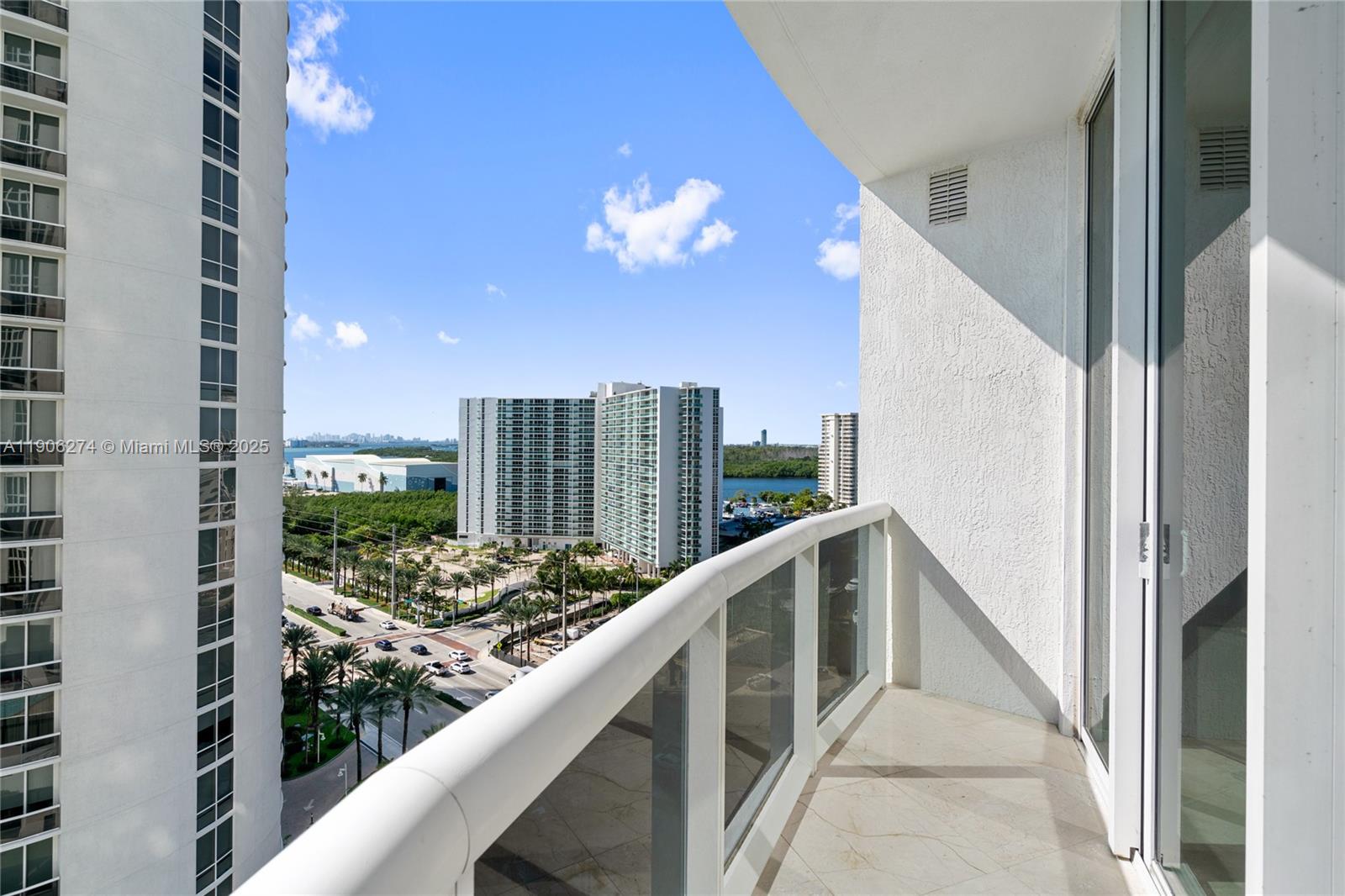 15901 Collins Ave #1206 Sunny Isles Beach, FL 33160