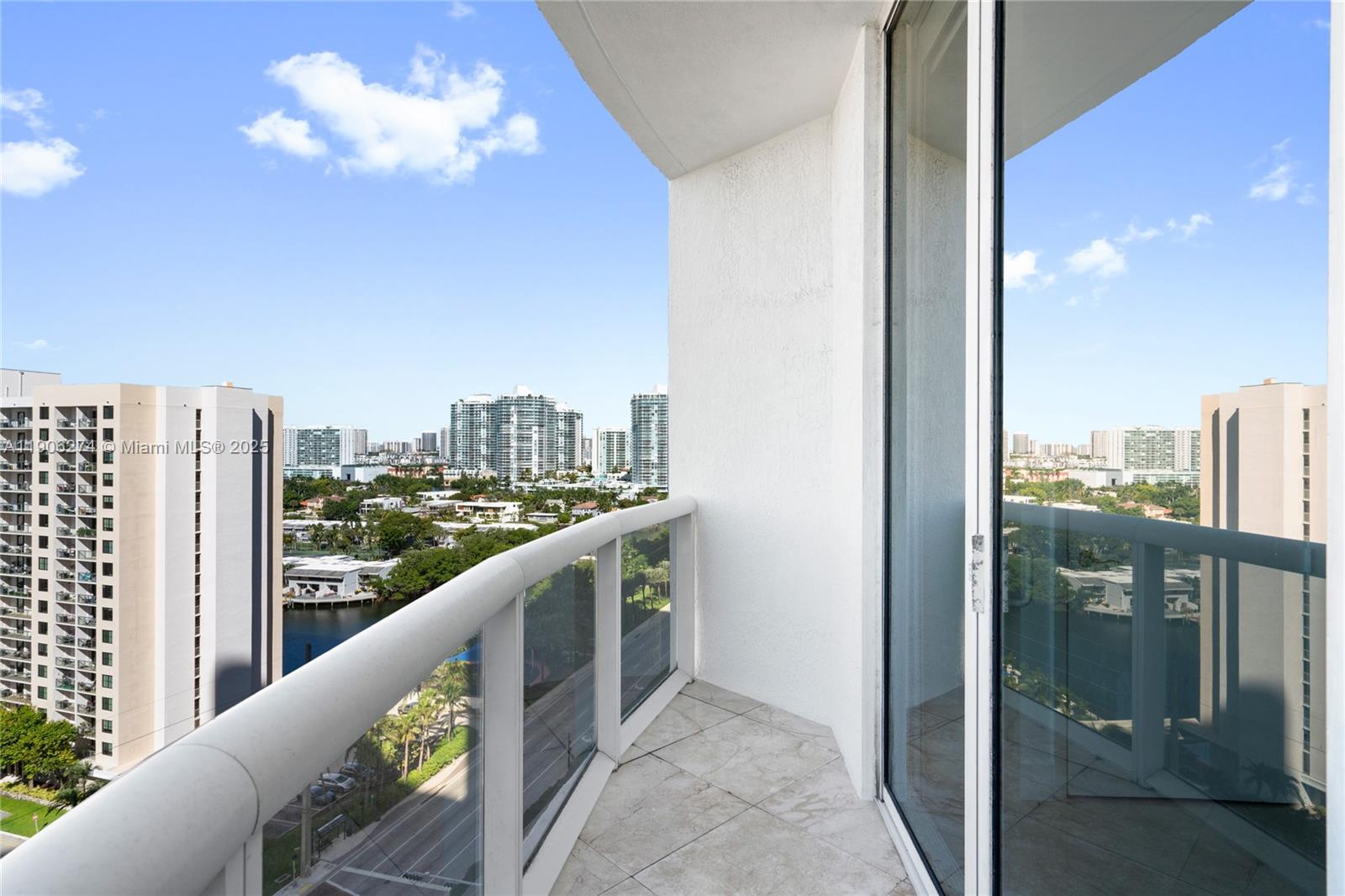 15901 Collins Ave #1206 Sunny Isles Beach, FL 33160