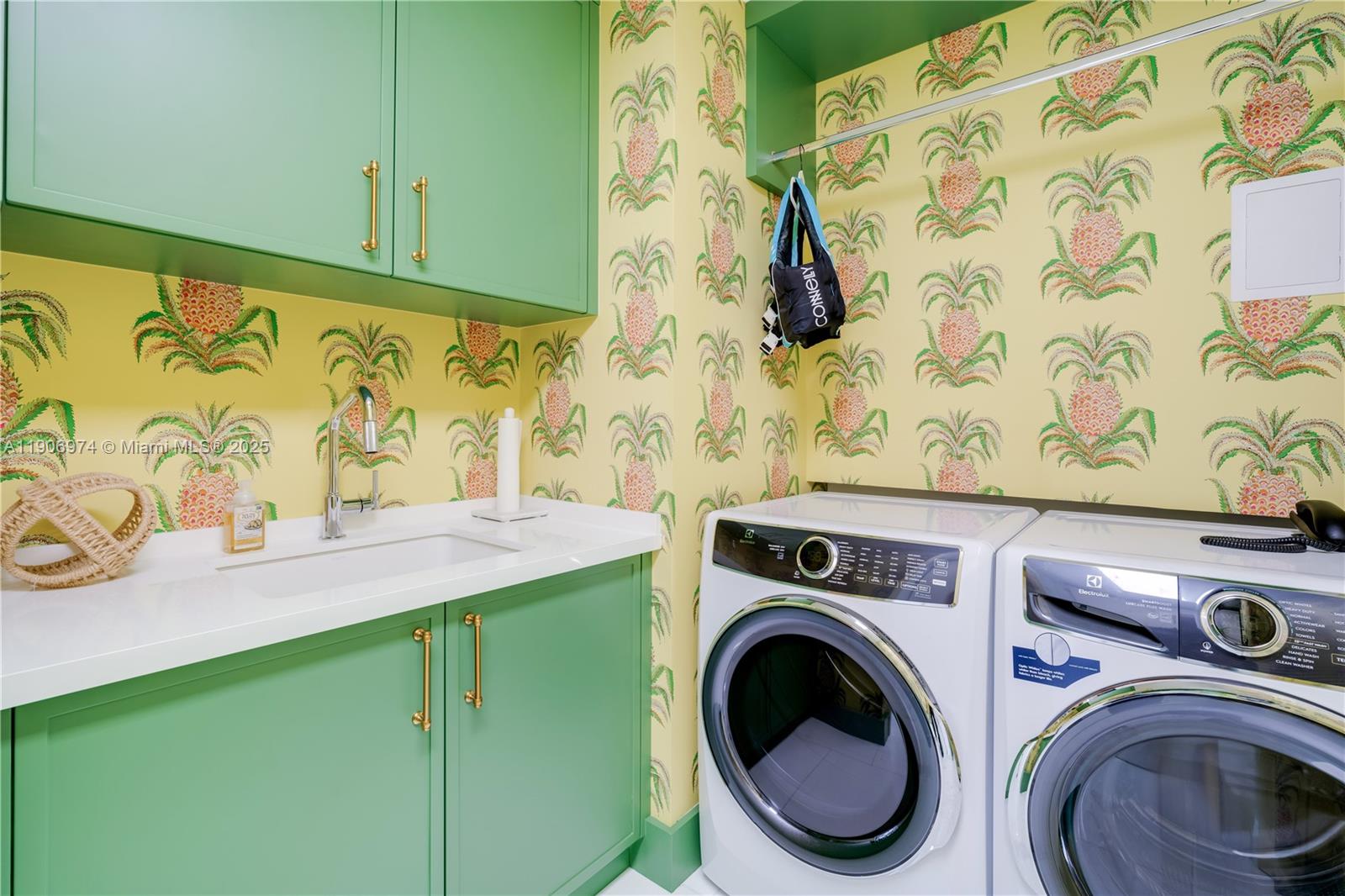 image One Bal Harbour41