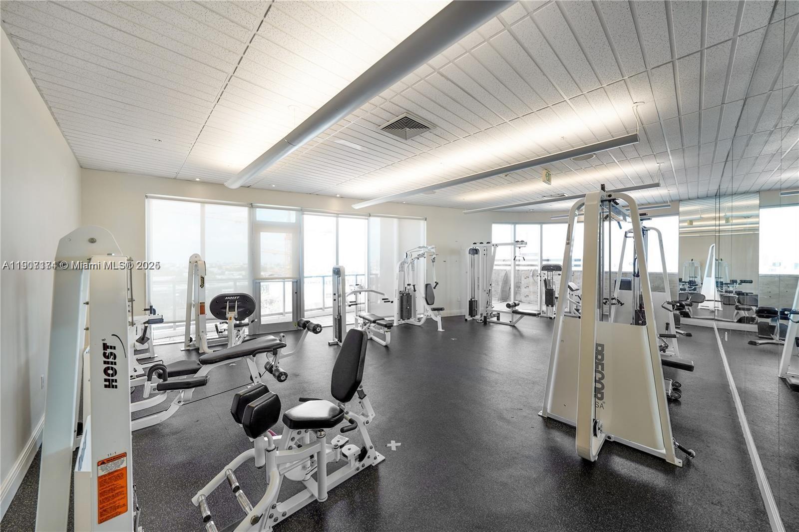 image Latitude On The River Con15