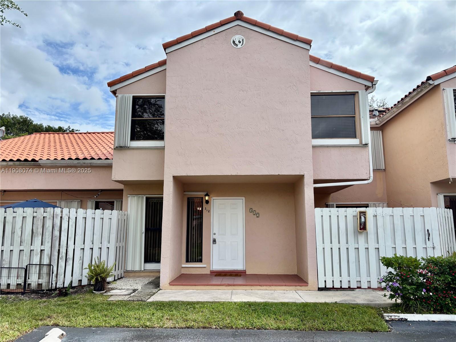 11820 SW 80th St #312