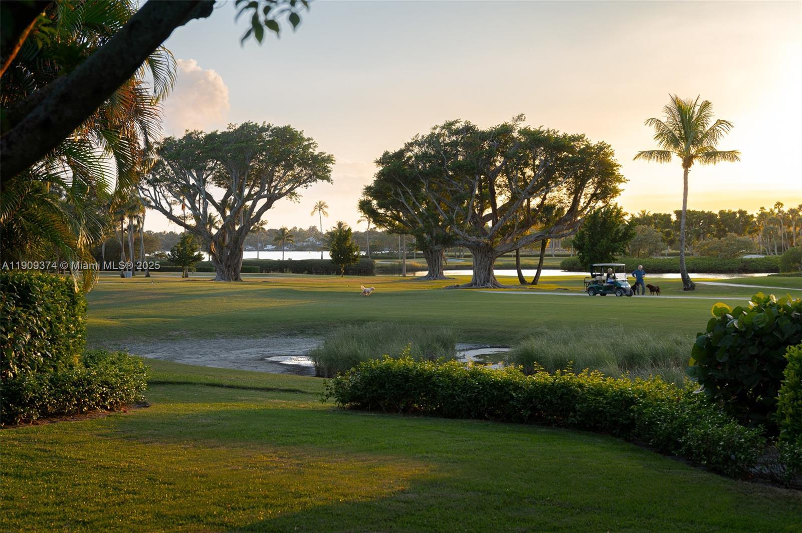 18 Gomez Rd Jupiter Island, FL 33455