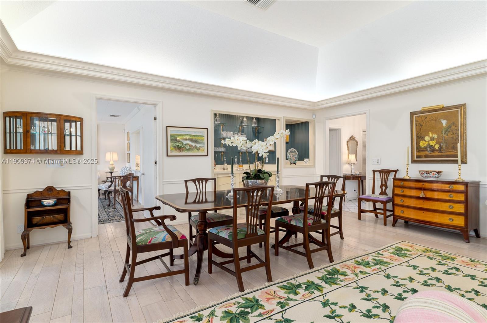 18 Gomez Rd Jupiter Island, FL 33455