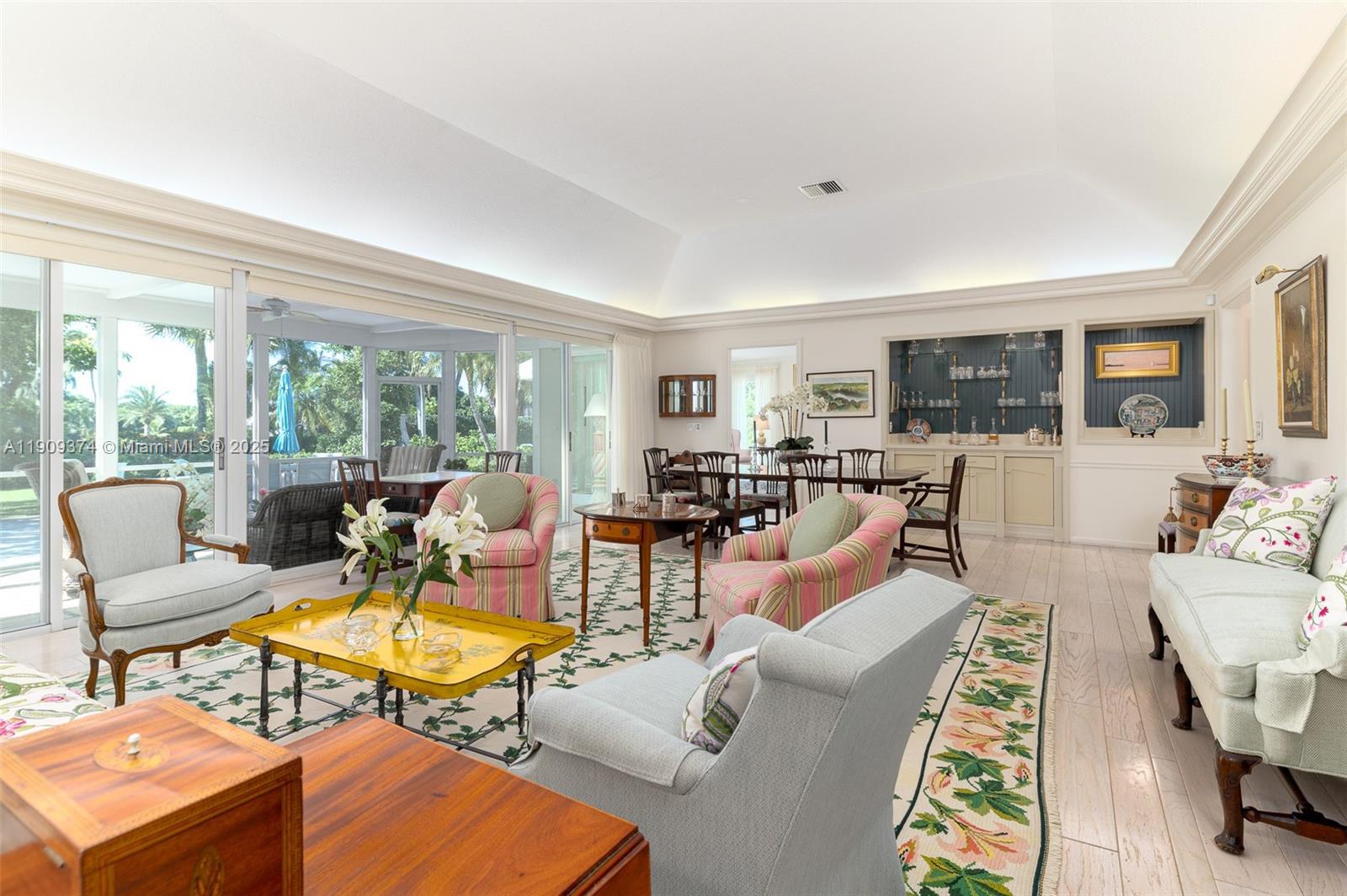 18 Gomez Rd Jupiter Island, FL 33455