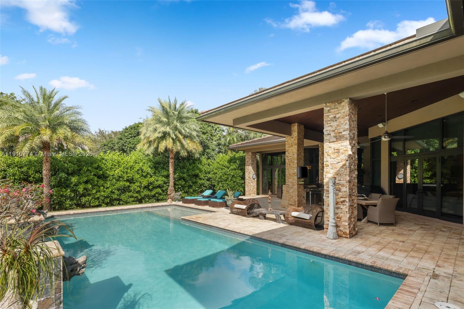 12321 NW 2nd St Plantation, FL 33325