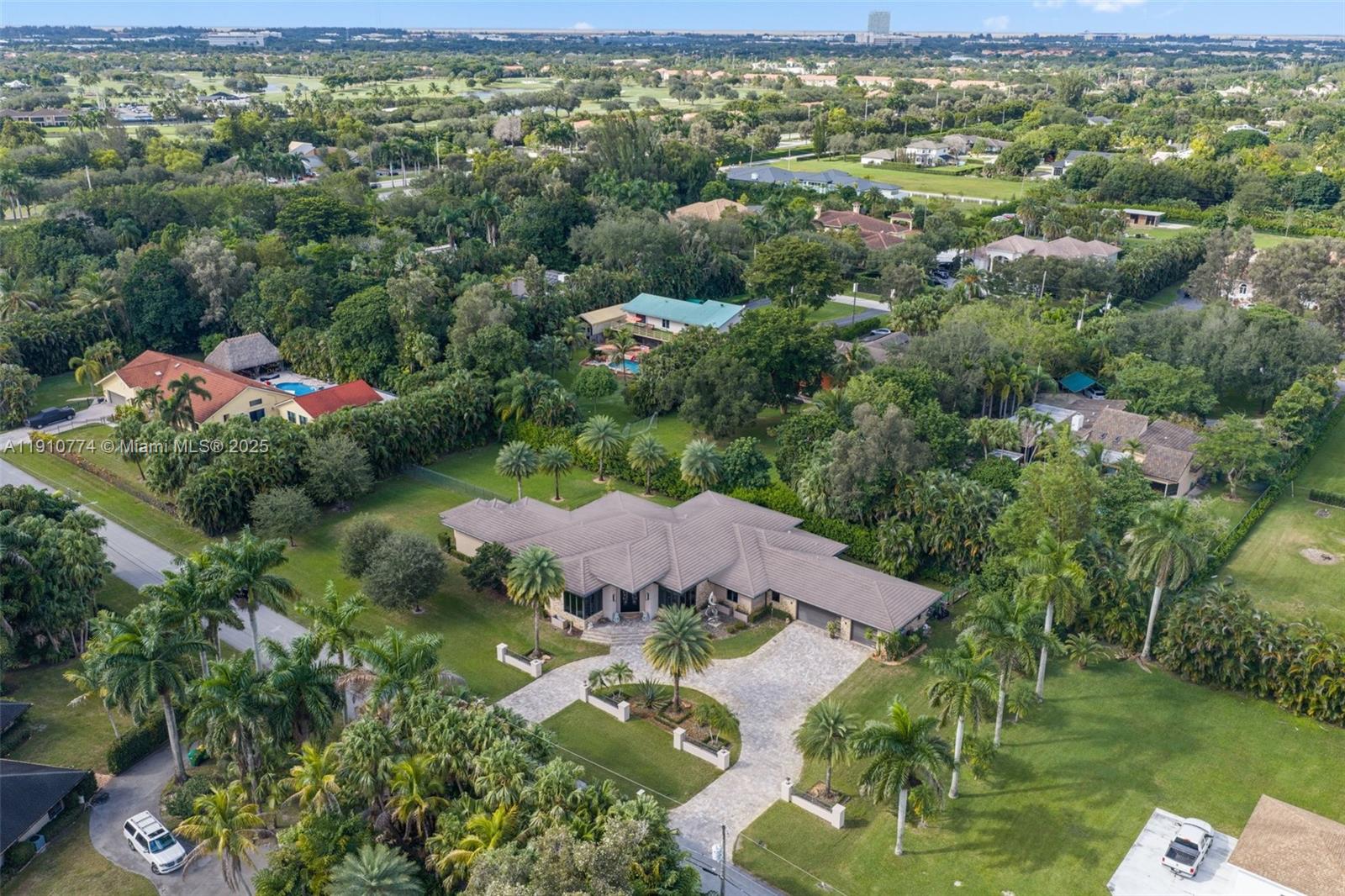 12321 NW 2nd St Plantation, FL 33325