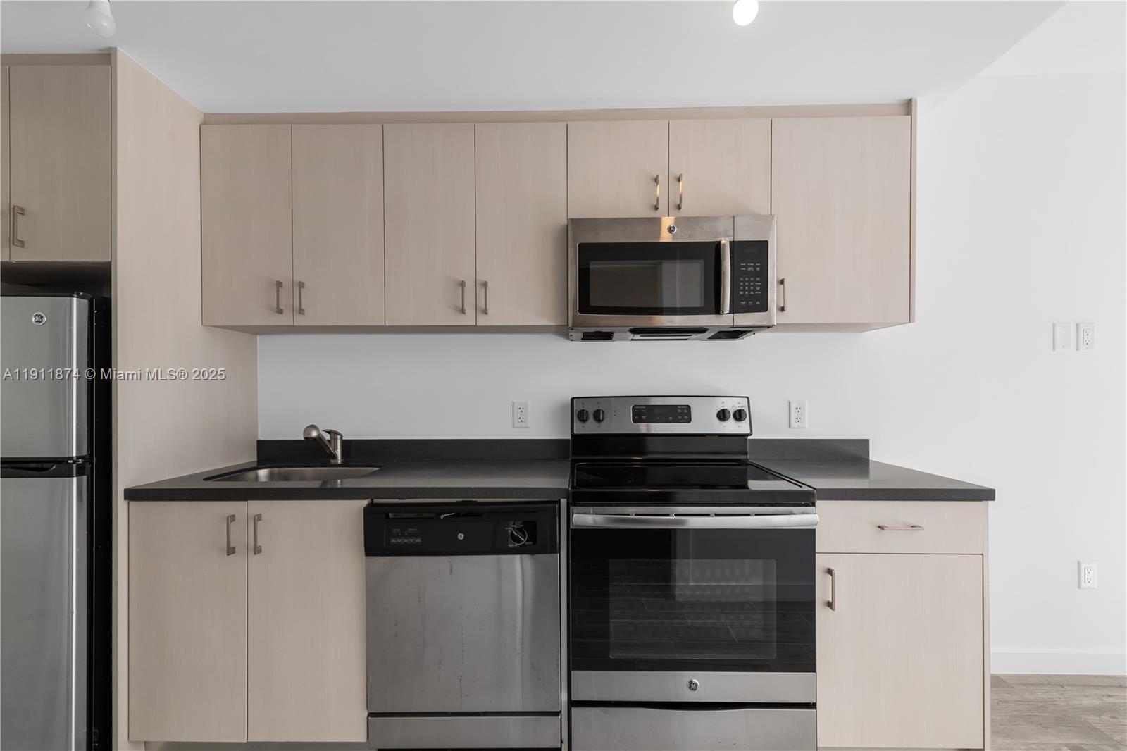 1035 Euclid Ave #25 Miami Beach, FL 33139