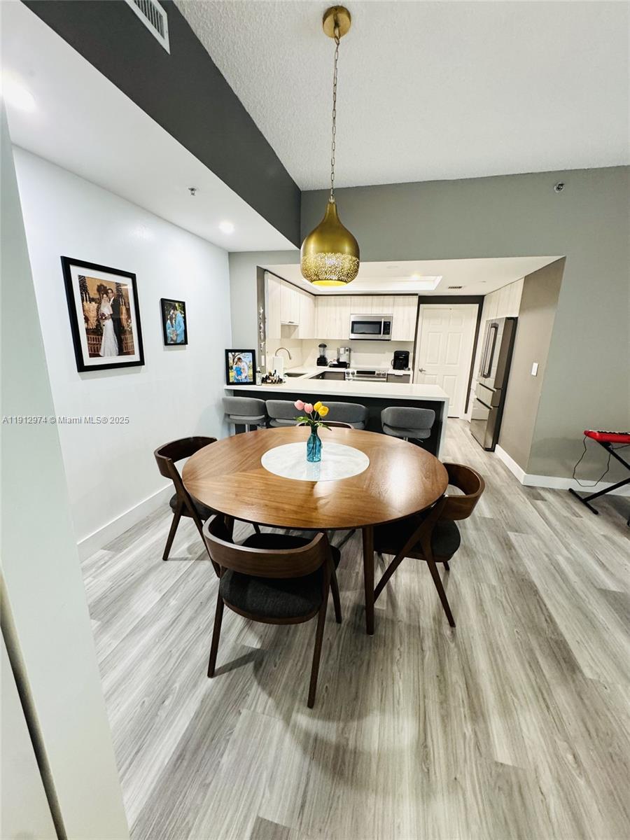 9725 NW 52nd St #114 Doral, FL 33178