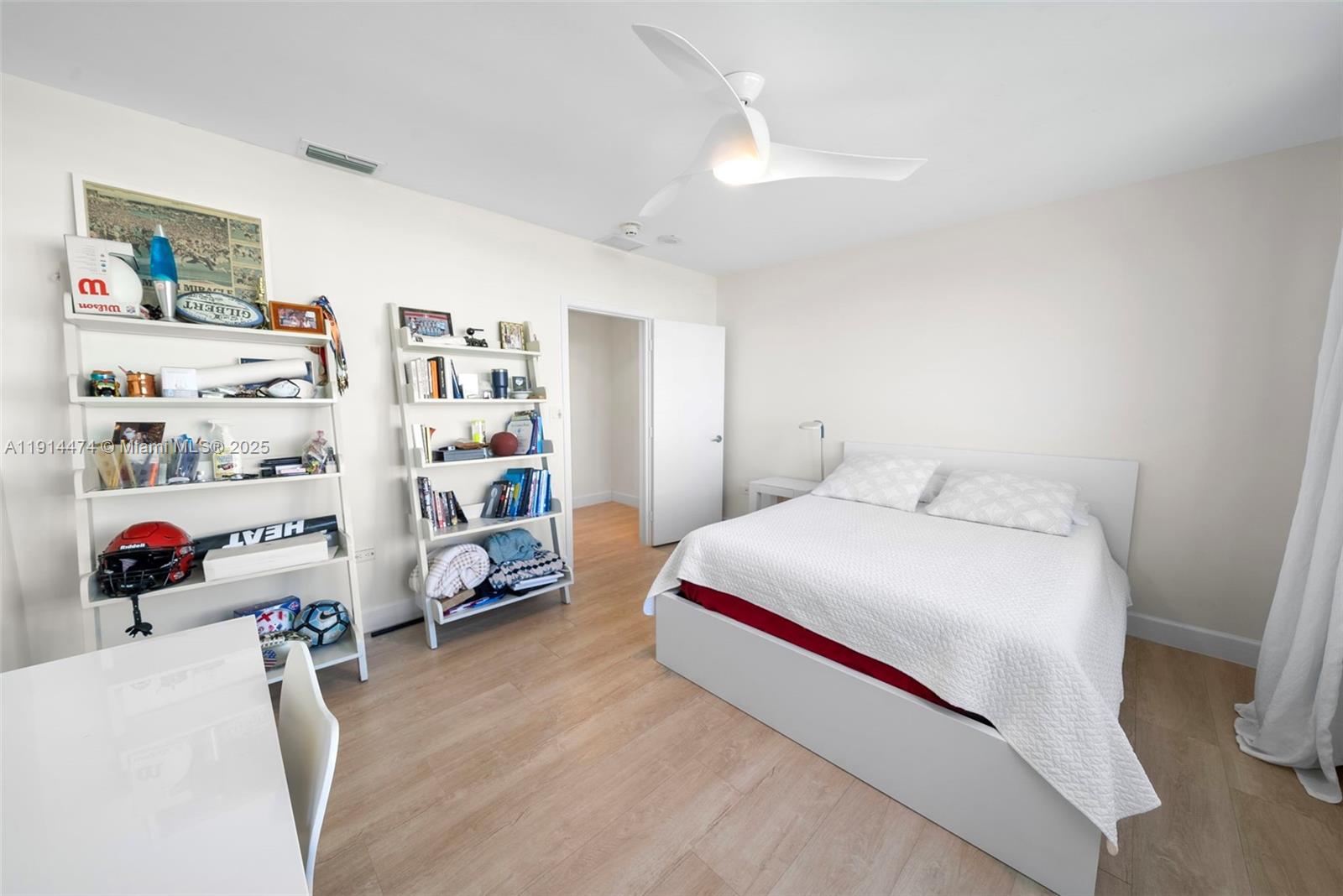 200 Ocean Ln Dr #501 Key Biscayne, FL 33149