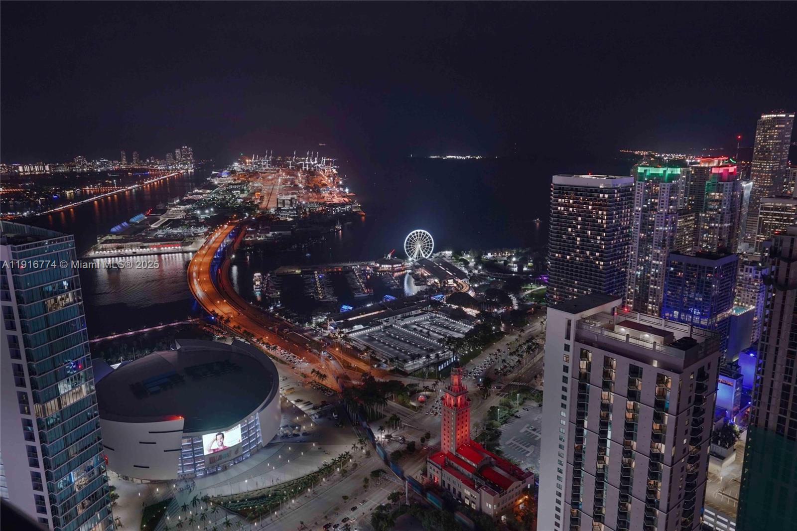 image Paramount Miami Worldcent67