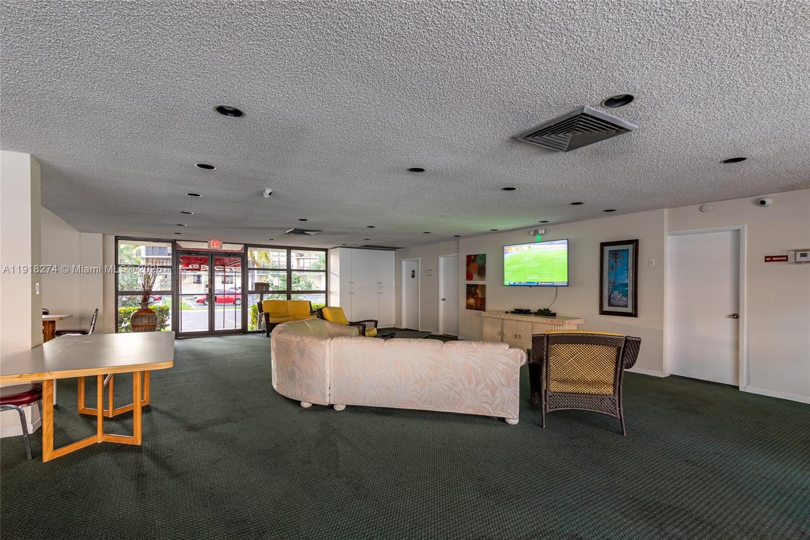 400 Leslie Dr #1014 Hallandale Beach, FL 33009