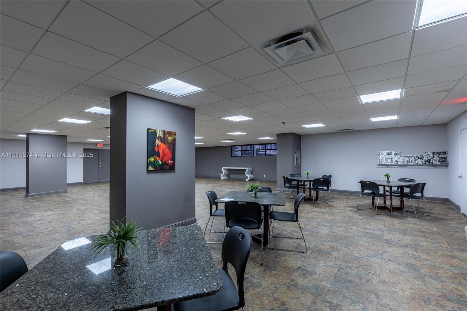 400 Leslie Dr #1014 Hallandale Beach, FL 33009