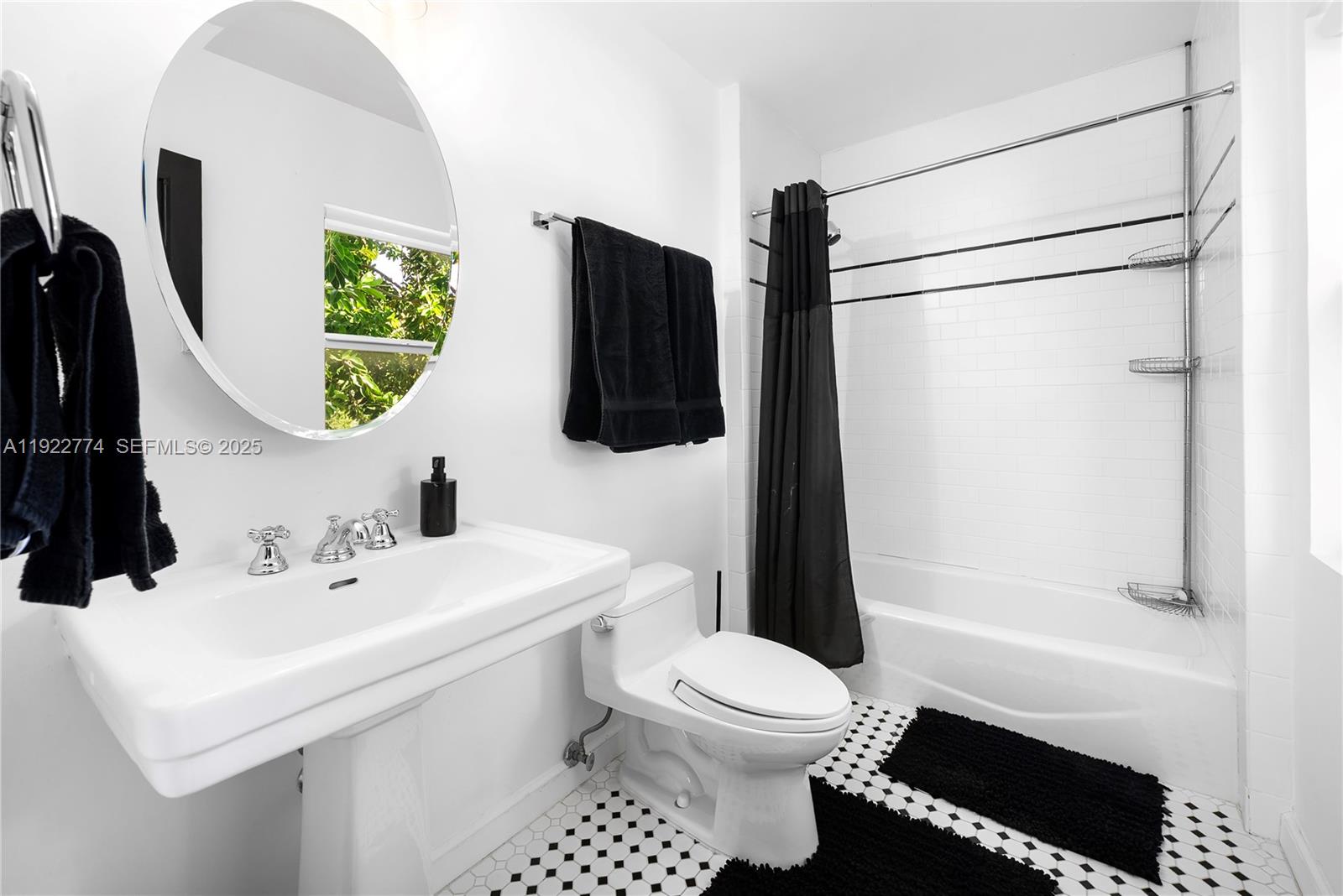 5181 La Gorce Dr Miami Beach, FL 33140