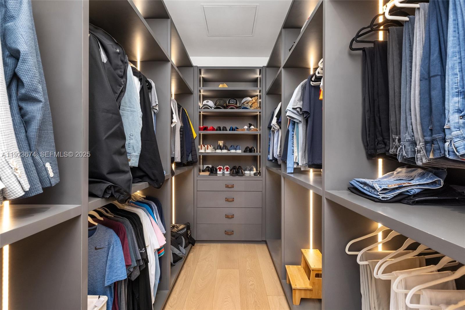 3400 N Flagler Dr West Palm Beach, FL 33407