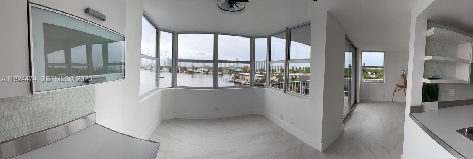 16570 NE 26th Ave #5G BOAT SLIP INCLUDED North Miami Beach, FL 33160