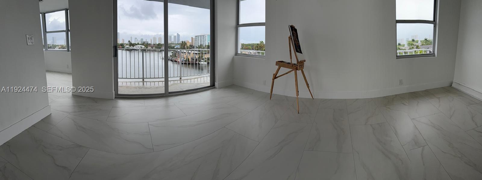 16570 NE 26th Ave #5G BOAT SLIP INCLUDED North Miami Beach, FL 33160