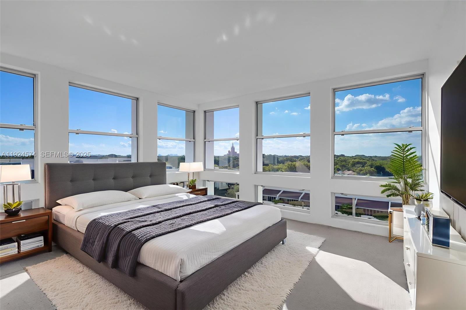 700 Biltmore Way #710 Coral Gables, FL 33134