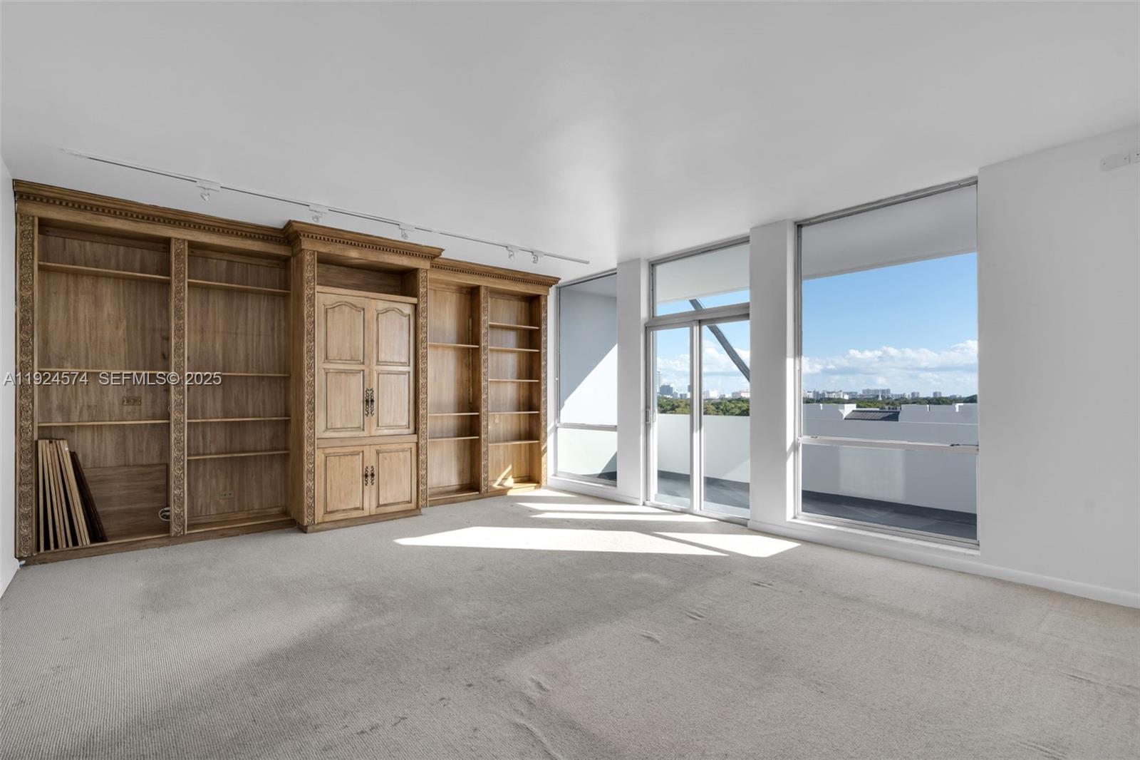 700 Biltmore Way #710 Coral Gables, FL 33134