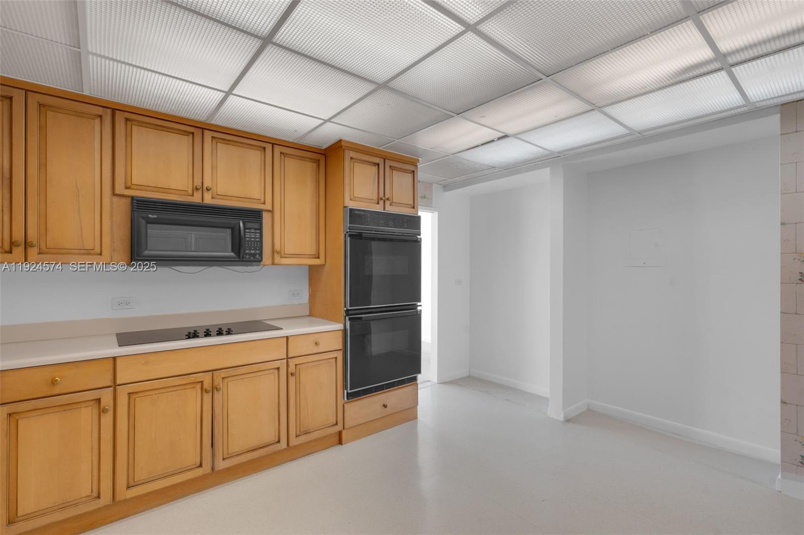 700 Biltmore Way #710 Coral Gables, FL 33134