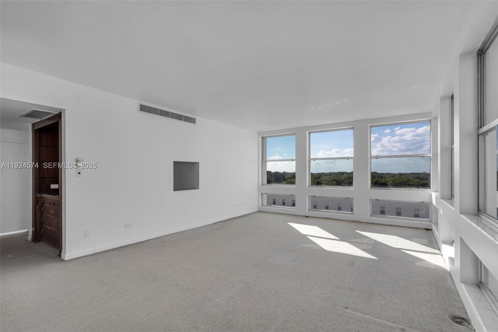 700 Biltmore Way #710 Coral Gables, FL 33134