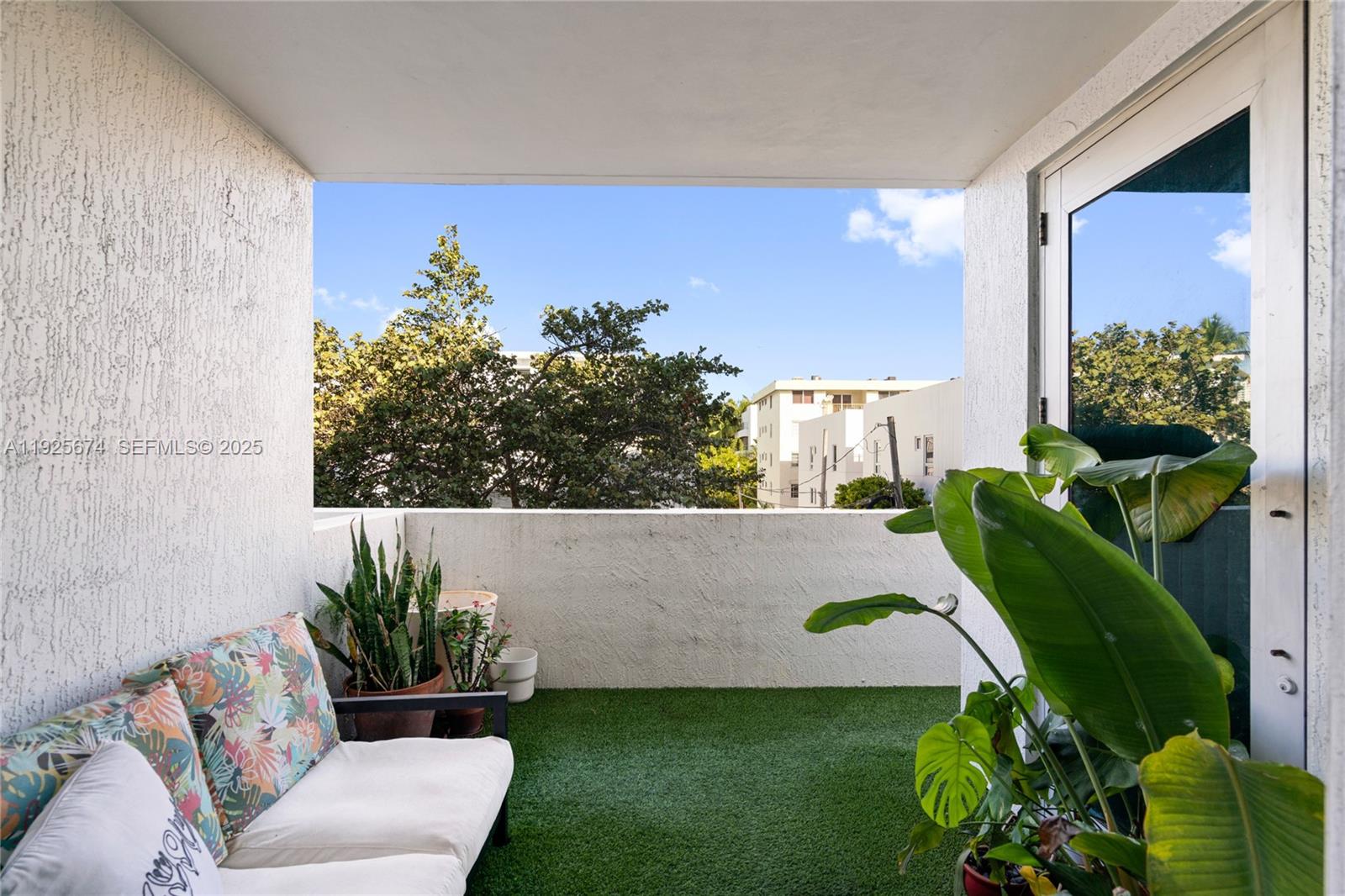 110 Washington Ave #2309 Miami Beach, FL 33139