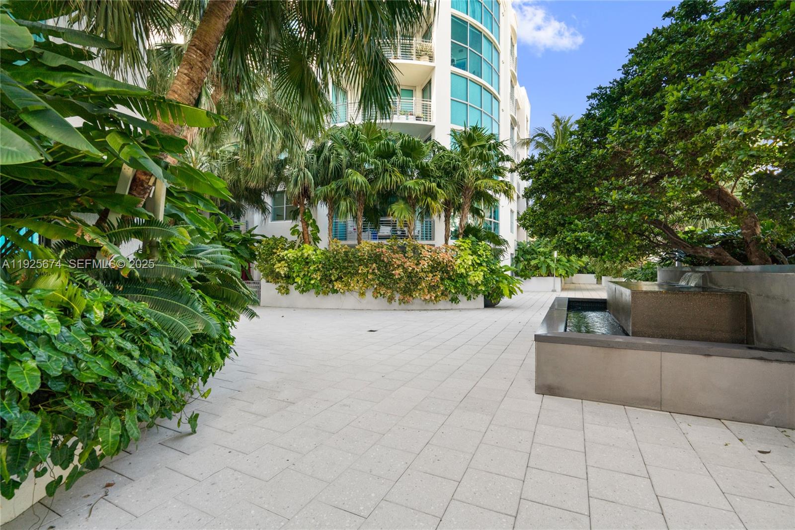 110 Washington Ave #2309 Miami Beach, FL 33139