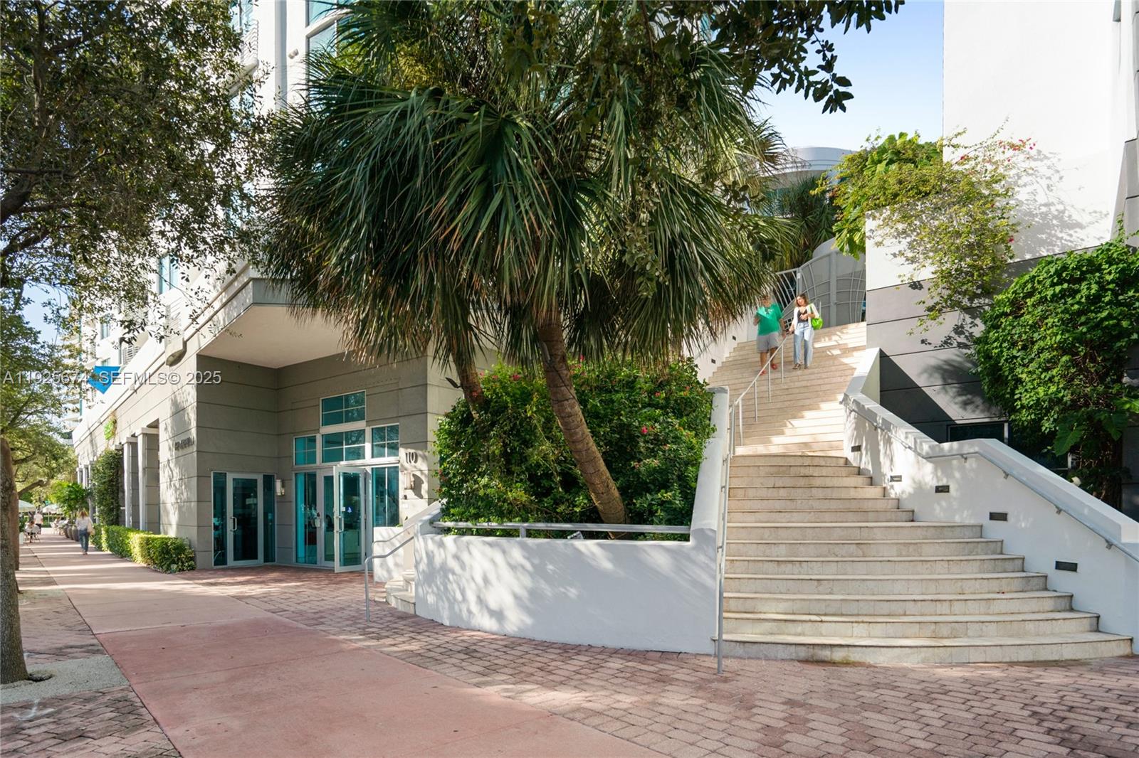 110 Washington Ave #2309 Miami Beach, FL 33139