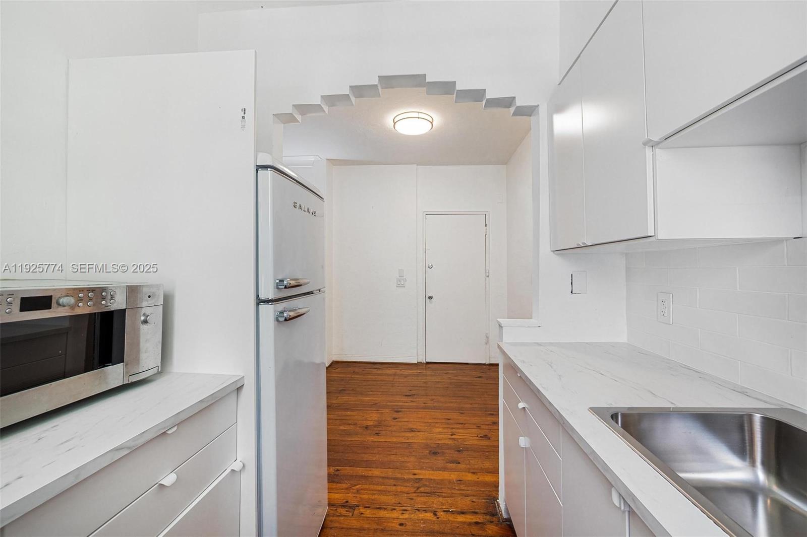 1611 Euclid Ave #8 Miami Beach, FL 33139