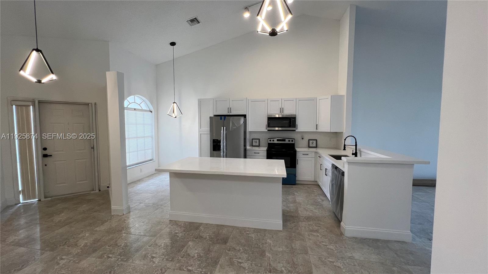 2615 Spiceberry Ln Boynton Beach, FL 33436