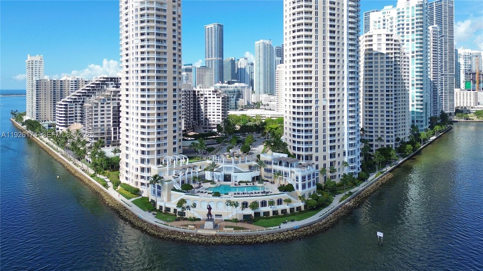 848 Brickell Key Dr #306 Miami, FL 33131