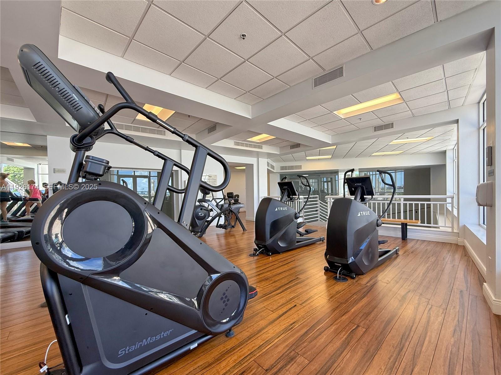 848 Brickell Key Dr #306 Miami, FL 33131