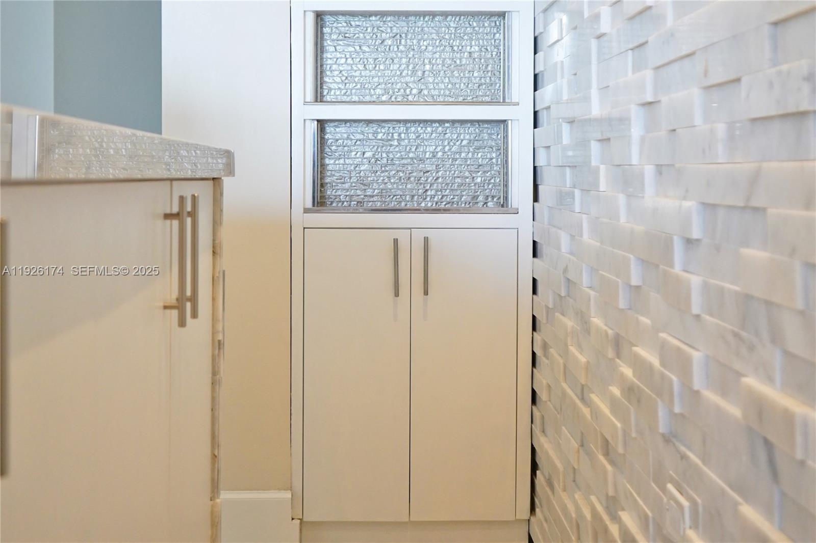 848 Brickell Key Dr #306 Miami, FL 33131