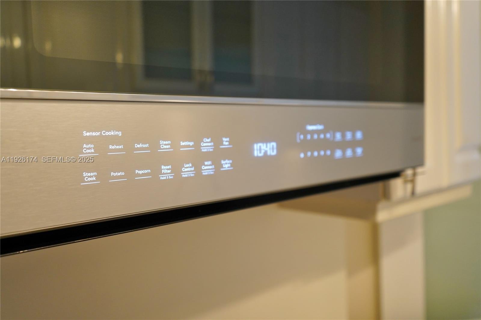 848 Brickell Key Dr #306 Miami, FL 33131