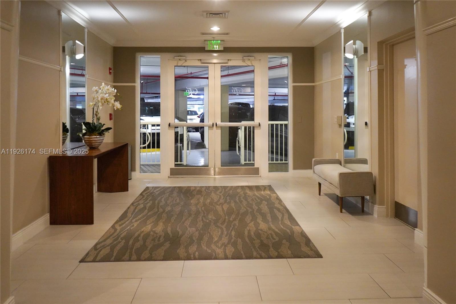 848 Brickell Key Dr #306 Miami, FL 33131