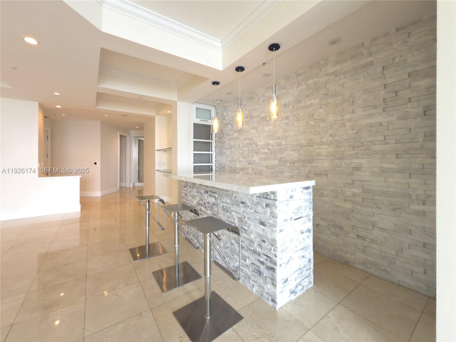 848 Brickell Key Dr #306 Miami, FL 33131