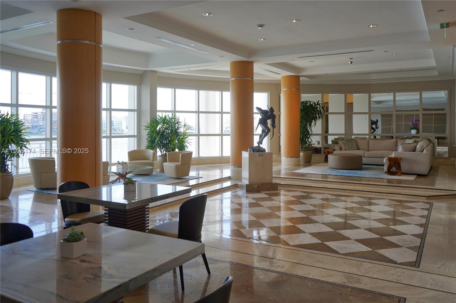 848 Brickell Key Dr #306 Miami, FL 33131