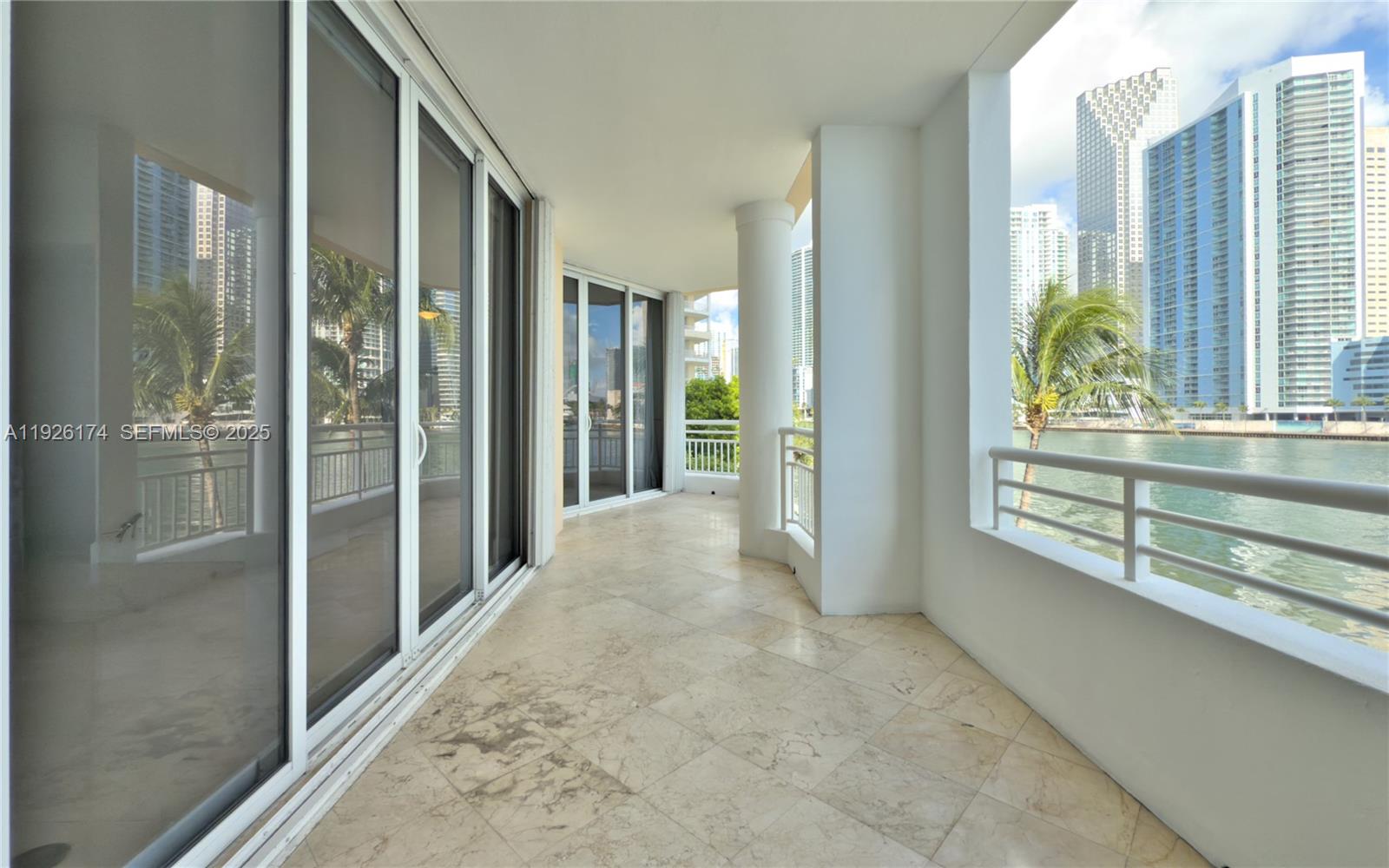 848 Brickell Key Dr #306 Miami, FL 33131